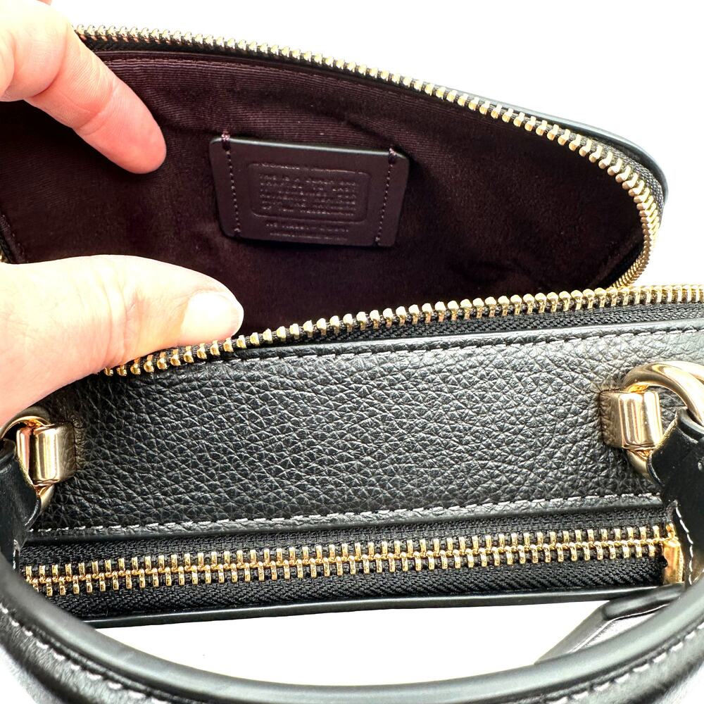 Coach X Tom Wesselmann Box Crossbody Black Leather CQ047 - Picture 7 of 8